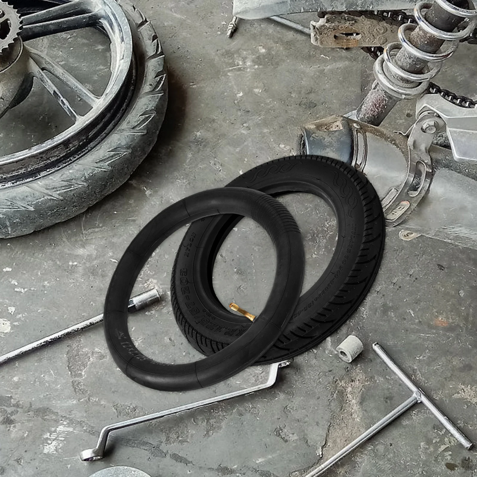 1Set Inner Tube and Tire for Electric Scooter High Strength Rubber Anti-Burst Design Tire Tubes Suitable for Various Vehicles
1Set Inner Tube and Tire for Electric Scooter High Strength Rubber Anti-Burst Design Tire Tubes Suitable for Various Vehicles