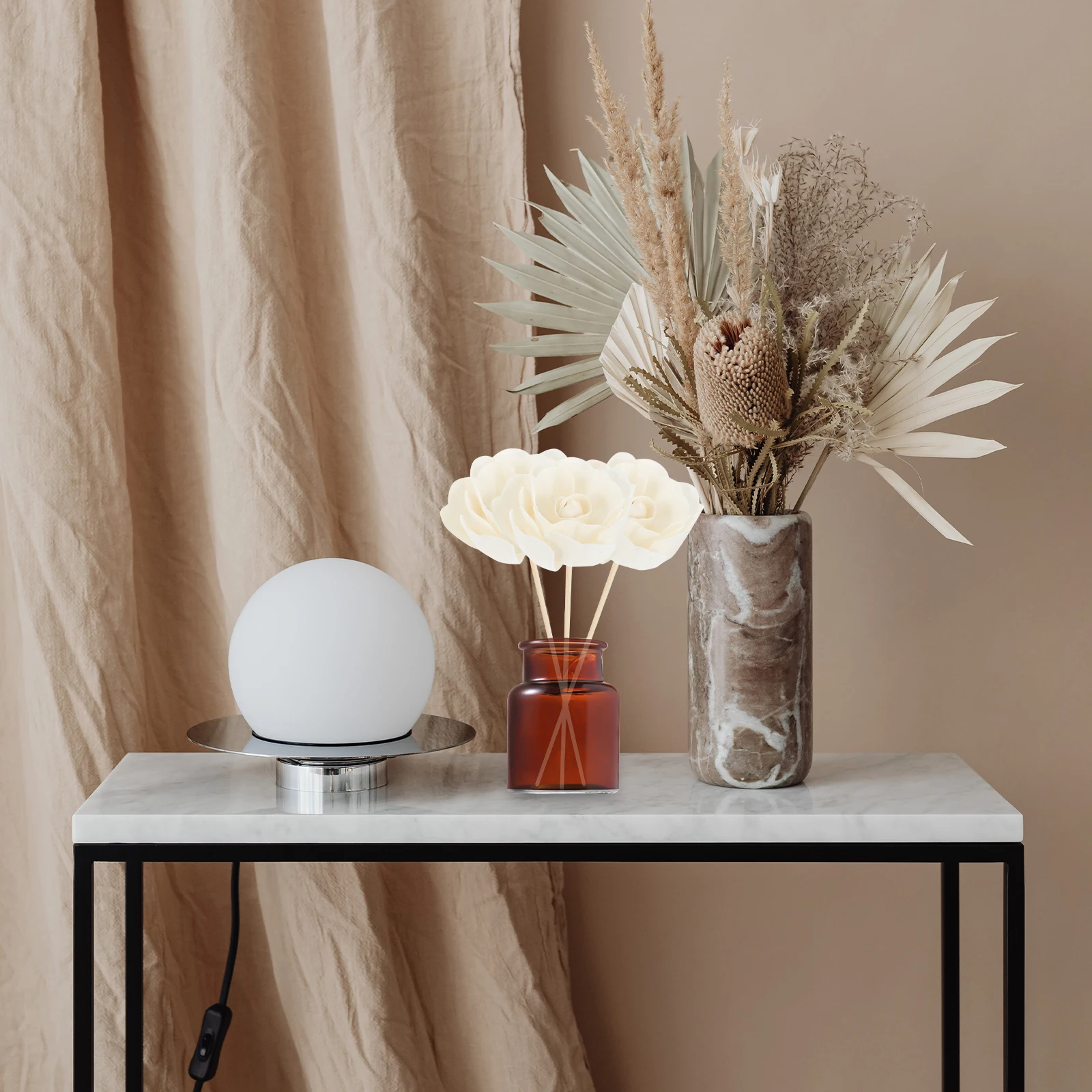 5Pcs Wavy Rattan Reed Sticks Flower Design Aroma Diffuser Essential Oil Sticks Natural Home Office Air Freshener
5Pcs Wavy Rattan Reed Sticks Flower Design Aroma Diffuser Essential Oil Sticks Natural Home Office Air Freshener