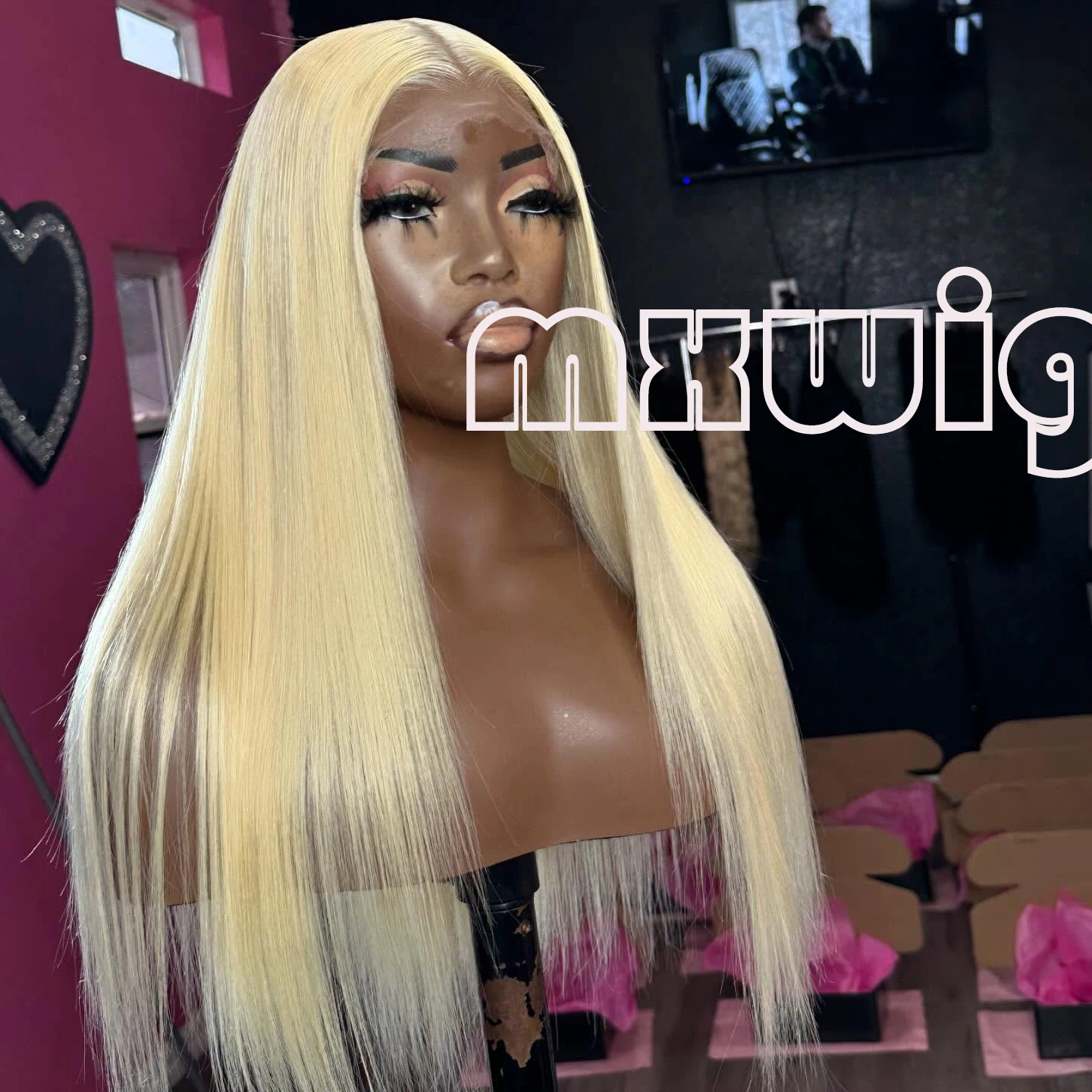 MXWIG Synthetic Hair 613 Blonde Straight Glueless 13X4 Lace Front Wig For Black Women Preplucked 26 " Long Daily Fiber Cosplay
MXWIG Synthetic Hair 613 Blonde Straight Glueless 13X4 Lace Front Wig For Black Women Preplucked 26 " Long Daily Fiber Cosplay