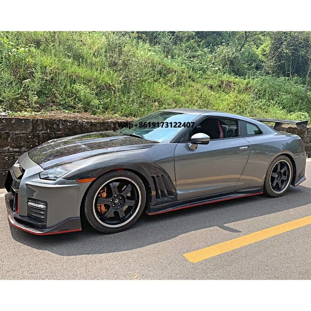 R35 Vented Version Carbon Fiber Fenders for R35 GTR 2008-2026
R35 Vented Version Carbon Fiber Fenders for R35 GTR 2008-2026