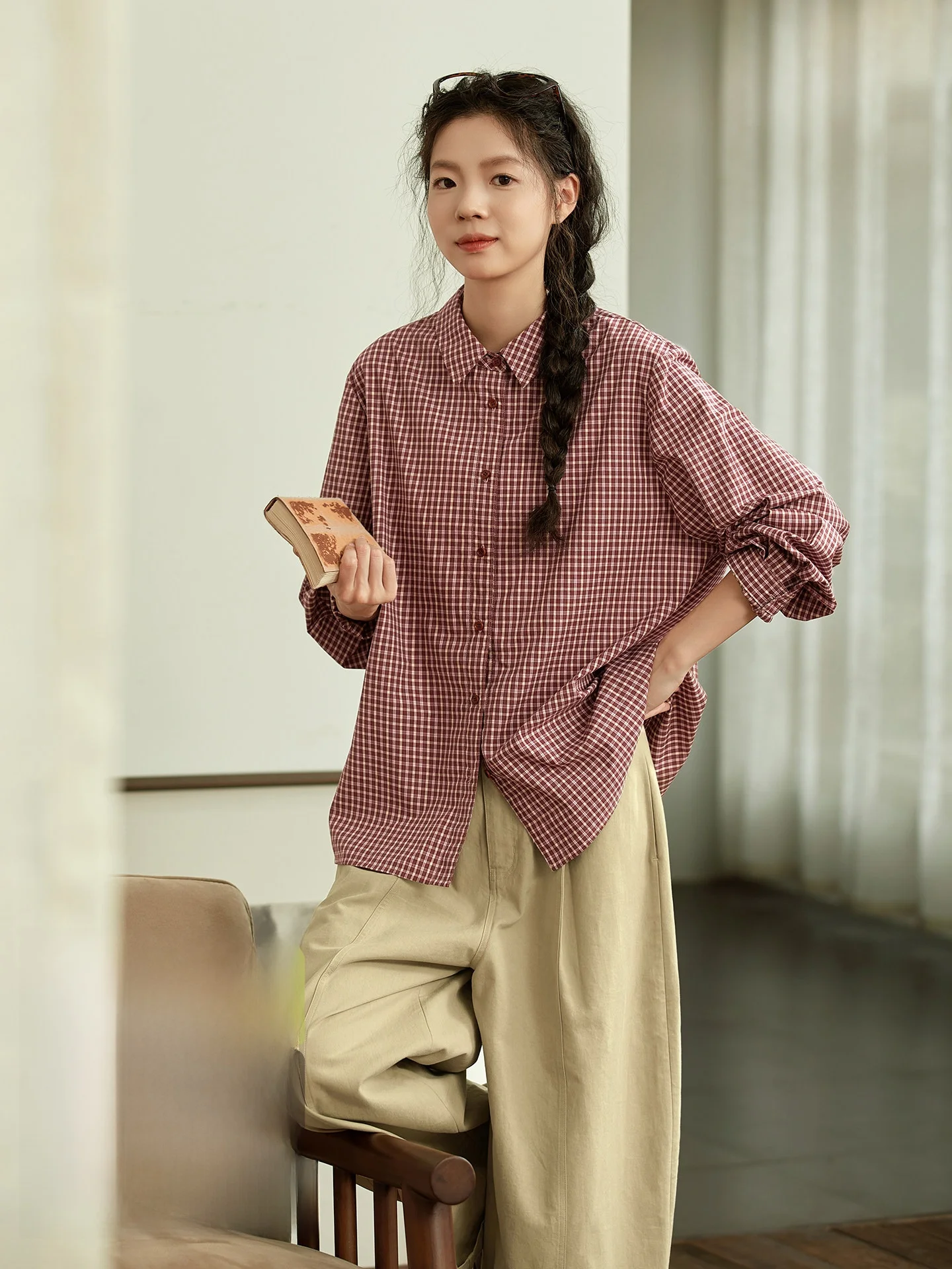 Original Pure Cotton Red Shirt Women's Loose Casual Plaid Shirt Spring Season Japanese Style Breathable Comfortable Fit Shirt
Original Pure Cotton Red Shirt Women's Loose Casual Plaid Shirt Spring Season Japanese Style Breathable Comfortable Fit Shirt