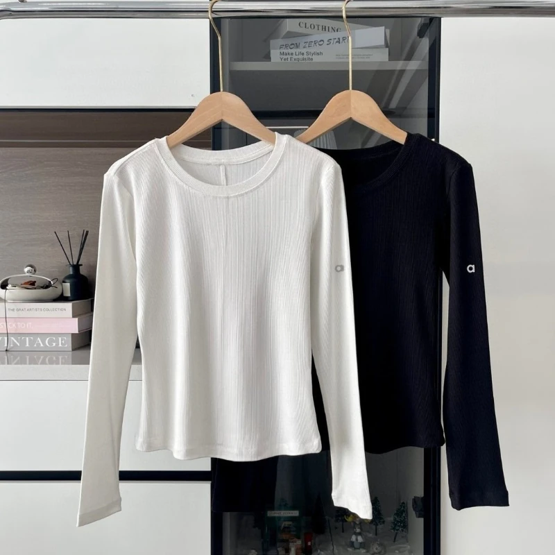 2025 Spring New Yoga Top Pilates Long Sleeved Threaded T-shirt for Women's Sports Quick Drying Fitness Training Women's Top
2025 Spring New Yoga Top Pilates Long Sleeved Threaded T-shirt for Women's Sports Quick Drying Fitness Training Women's Top