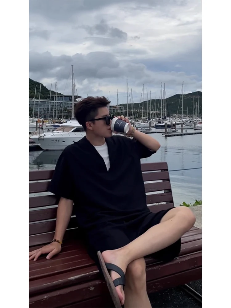 Men's Linen Short Sleeve Shirt And Shorts Set V-Neck Five-Point Drapey Style Fashionable Autumn Wear for Teenagers
Men's Linen Short Sleeve Shirt And Shorts Set V-Neck Five-Point Drapey Style Fashionable Autumn Wear for Teenagers