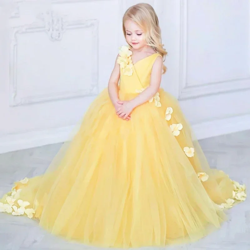 Tulle Yellow Puffy Flower Girl Dress Cute Birthday Shiny Wedding Party Girls First Communion Gowns
Tulle Yellow Puffy Flower Girl Dress Cute Birthday Shiny Wedding Party Girls First Communion Gowns
