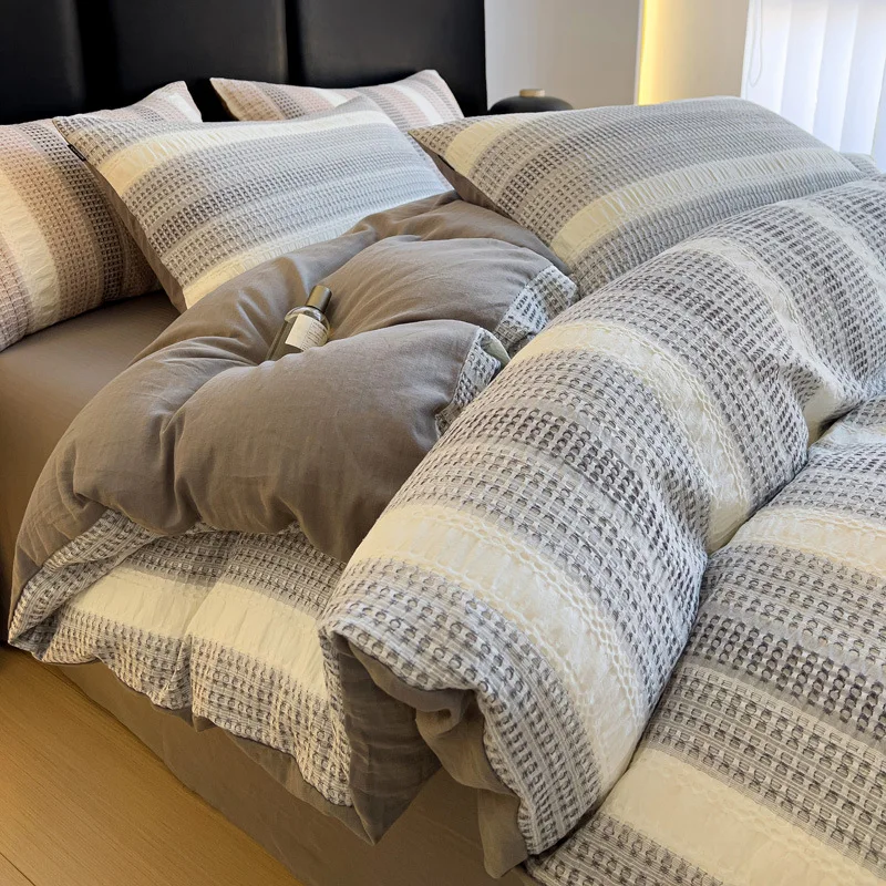 Class A 100 cotton bed four-piece set of pure cotton bedding waffle bed sheet mattress
Class A 100 cotton bed four-piece set of pure cotton bedding waffle bed sheet mattress
