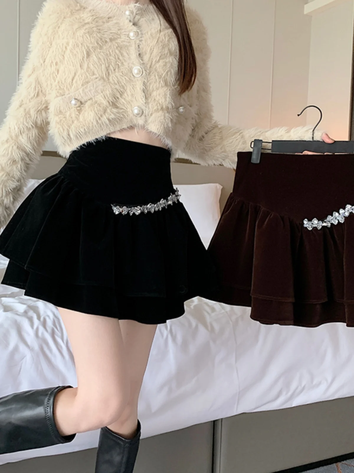 Velvet Puffy Skirt High Waist ort Cake Sle Pure Color Polyester Fiber Bifold Design Sweet Sle Autumn Winter New Arrival
Velvet Puffy Skirt High Waist ort Cake Sle Pure Color Polyester Fiber Bifold Design Sweet Sle Autumn Winter New Arrival