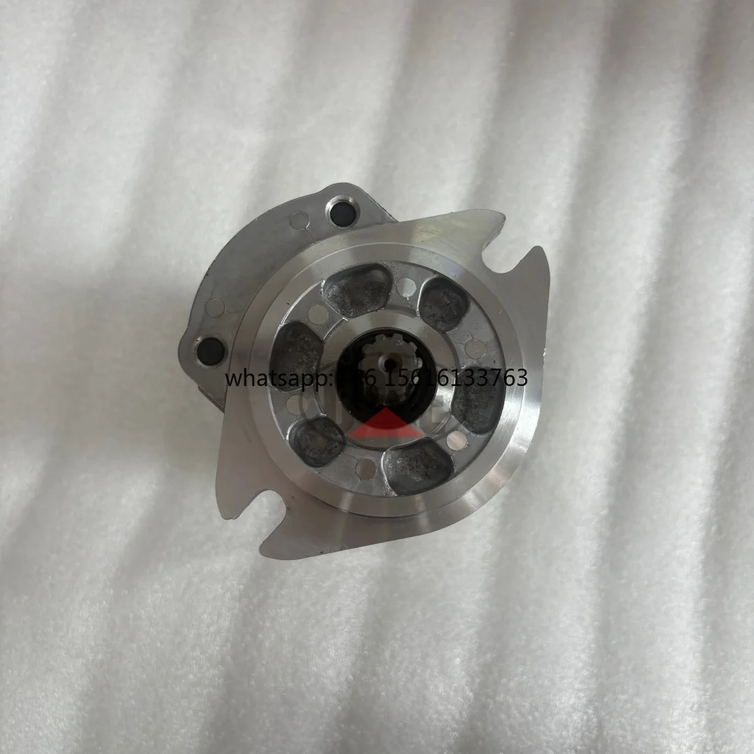 9218033 Gear Pump New Hydraulic Main Pump For Hitachi ZX130-5G Excavator CC-4BG1T Engine Parts
9218033 Gear Pump New Hydraulic Main Pump For Hitachi ZX130-5G Excavator CC-4BG1T Engine Parts