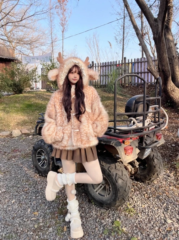 Очаровательное женское модное экологически чистое зимнее пальто из меха ягненка с очаровательным оленем, теплое длинное свечное пальто на молнии ort Sle
Очаровательное женское модное экологически чистое зимнее пальто из меха ягненка с очаровательным оленем, теплое длинное свечное пальто на молнии ort Sle