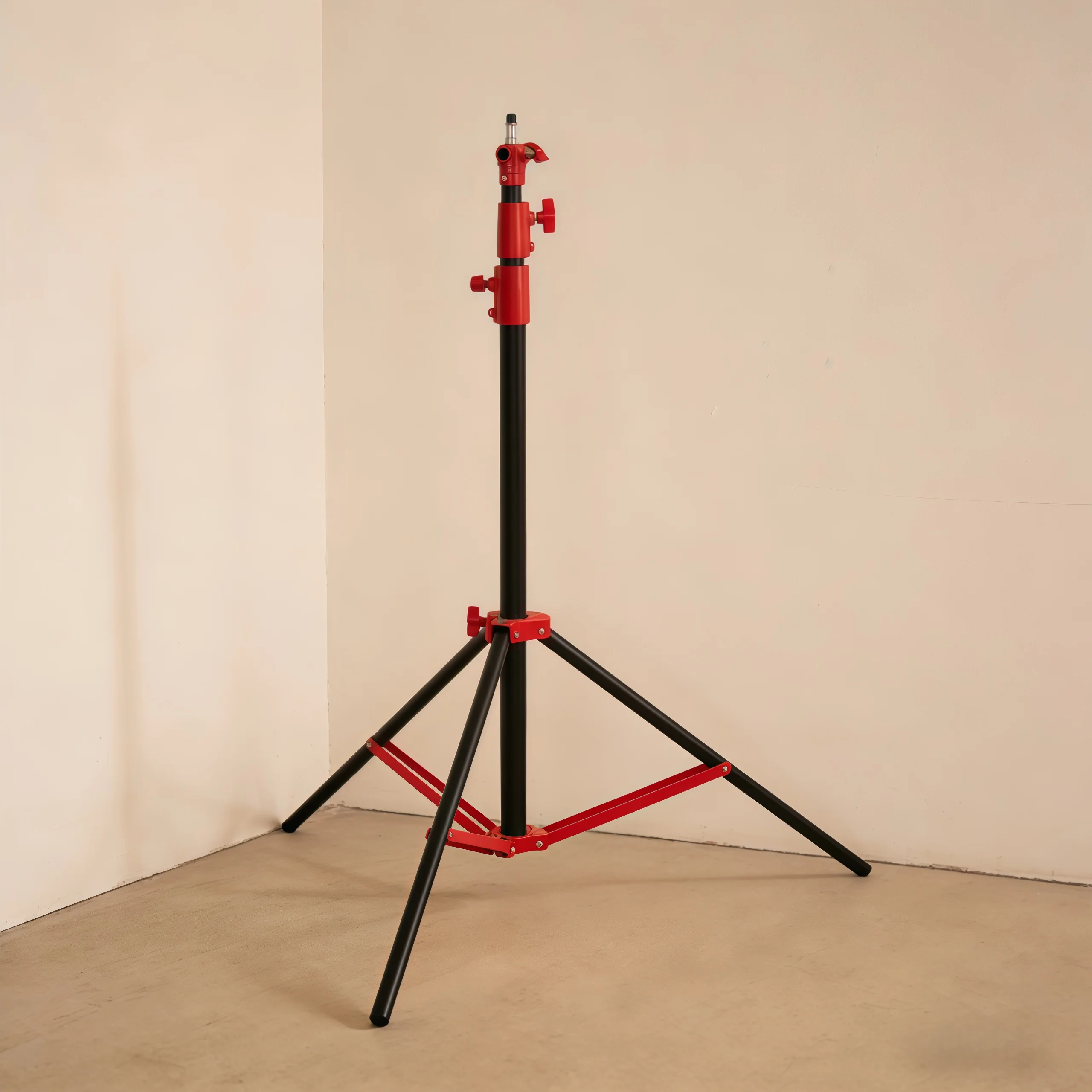2.8m Professional Photography Tripod Adjustable Height Light Stand Red Black Green Purple Orange Gray Iron Tripod Suitable
2.8m Professional Photography Tripod Adjustable Height Light Stand Red Black Green Purple Orange Gray Iron Tripod Suitable