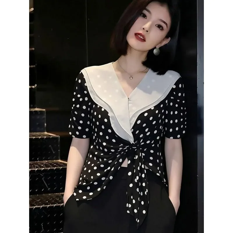 Women Polka Dot Sailor Collar Blouse Short Sleeve Loose Fit Pullover Top Lightweight Casual Summer Blouse
Women Polka Dot Sailor Collar Blouse Short Sleeve Loose Fit Pullover Top Lightweight Casual Summer Blouse