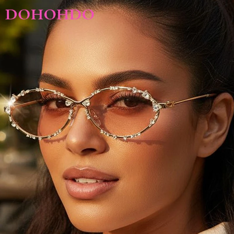 2026 New Luxury Metal Oval Imitation Diamond Mens Sunglasses Trendy Brand Designer Outdoor Sunglass Ladies Travel Eyewear UV400
2026 New Luxury Metal Oval Imitation Diamond Mens Sunglasses Trendy Brand Designer Outdoor Sunglass Ladies Travel Eyewear UV400