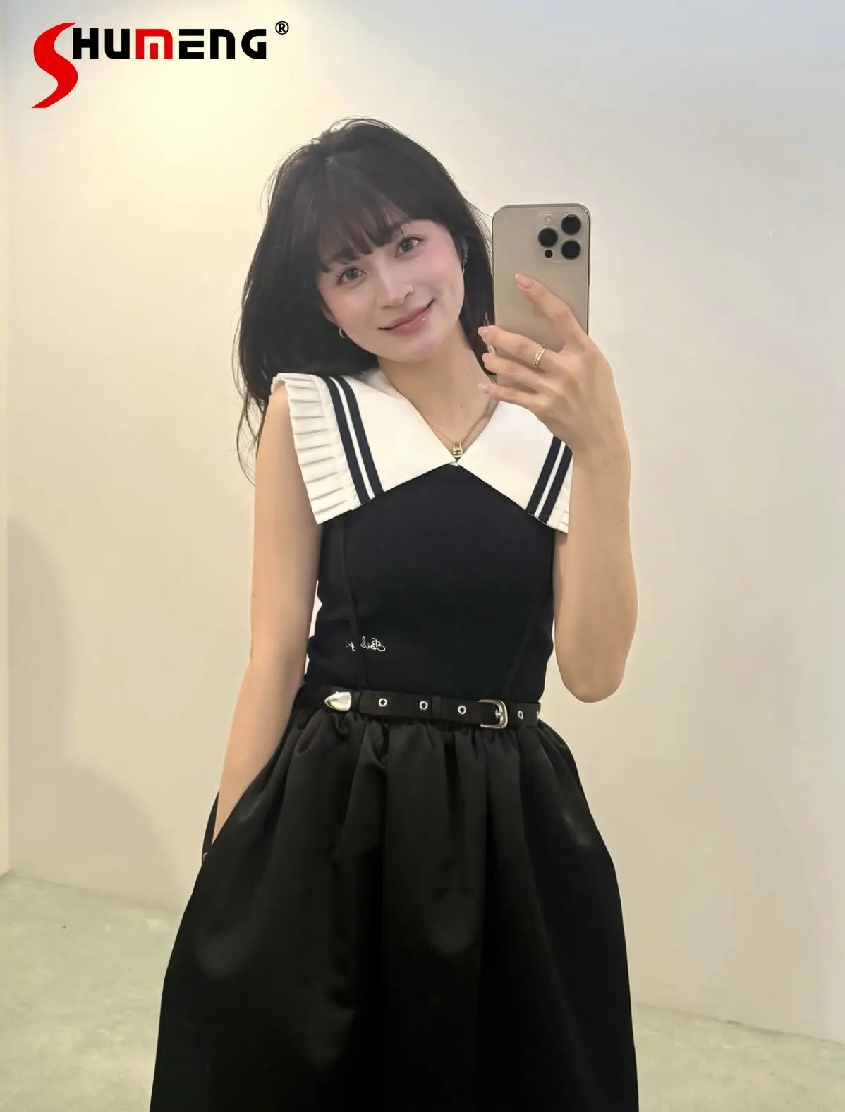 2026 Summer New Women's Knitted Top Girl's Sweet Cute Fashion Letter Embroidery Navy Collar Knitted Camis Office Lady Tank Top
2026 Summer New Women's Knitted Top Girl's Sweet Cute Fashion Letter Embroidery Navy Collar Knitted Camis Office Lady Tank Top
