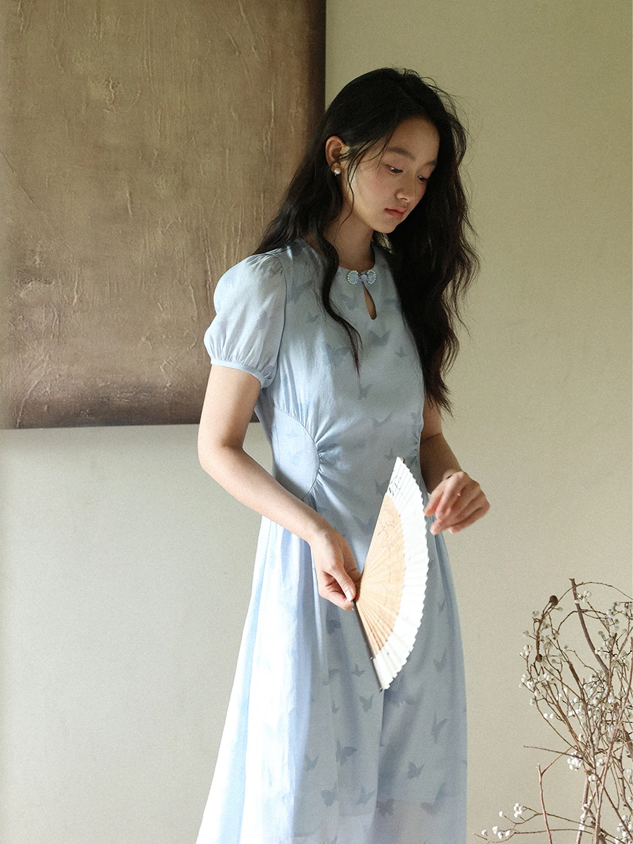 Blue New Chinese Style Reformed Dress Women's Summer 2025 Elegant Waist-Cinching Slim A-Line Skirt Dress
Blue New Chinese Style Reformed Dress Women's Summer 2025 Elegant Waist-Cinching Slim A-Line Skirt Dress