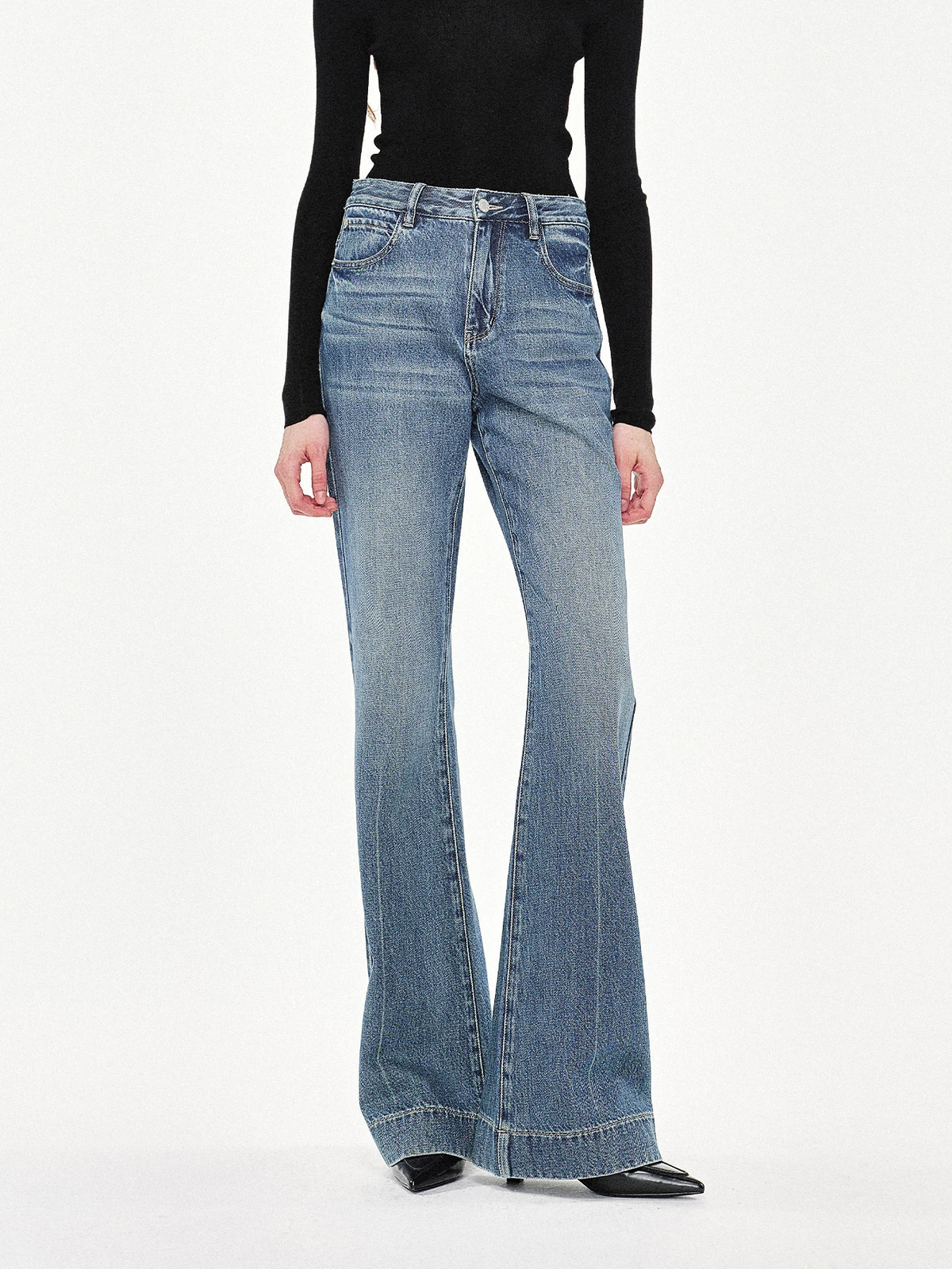 Классические джинсы-колокольчики с высокой талией, женские весенние длинные брюки с свистком в стиле ретро, хлопковые повседневные утягивающие джинсы на молнии
Классические джинсы-колокольчики с высокой талией, женские весенние длинные брюки с свистком в стиле ретро, хлопковые повседневные утягивающие джинсы на молнии