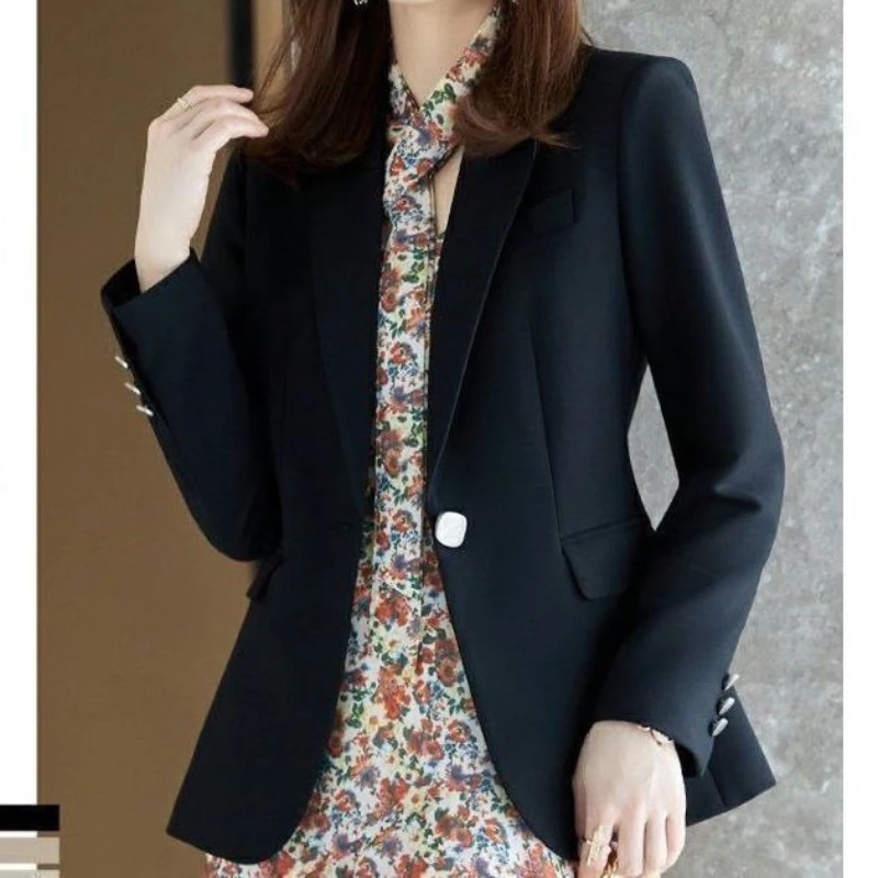 Spring Autumn Aesthetic Blazers Turn-down Collar Solid Color Women's Clothing Button Long Sleeve Cardigan Coats Suits Tops
Spring Autumn Aesthetic Blazers Turn-down Collar Solid Color Women's Clothing Button Long Sleeve Cardigan Coats Suits Tops