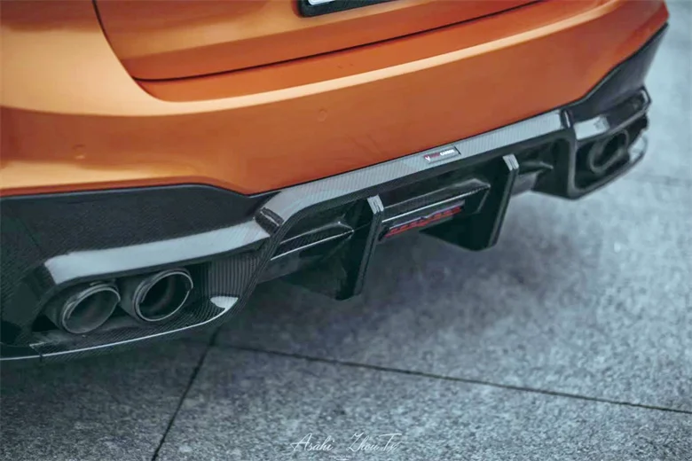 Высококачественный задний диффузор из сухого углеродного волокна в стиле TAKD, задний бампер для BMW M5 F90 2018-2019, комплект кузова
Высококачественный задний диффузор из сухого углеродного волокна в стиле TAKD, задний бампер для BMW M5 F90 2018-2019, комплект кузова