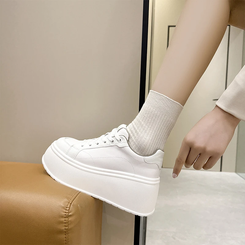 Women White Platform Sneakers 2026 New Lace Up Simple With Gray Tongue Ultra Thick Sole Casual Walking Shoes For All Seasons
Women White Platform Sneakers 2026 New Lace Up Simple With Gray Tongue Ultra Thick Sole Casual Walking Shoes For All Seasons