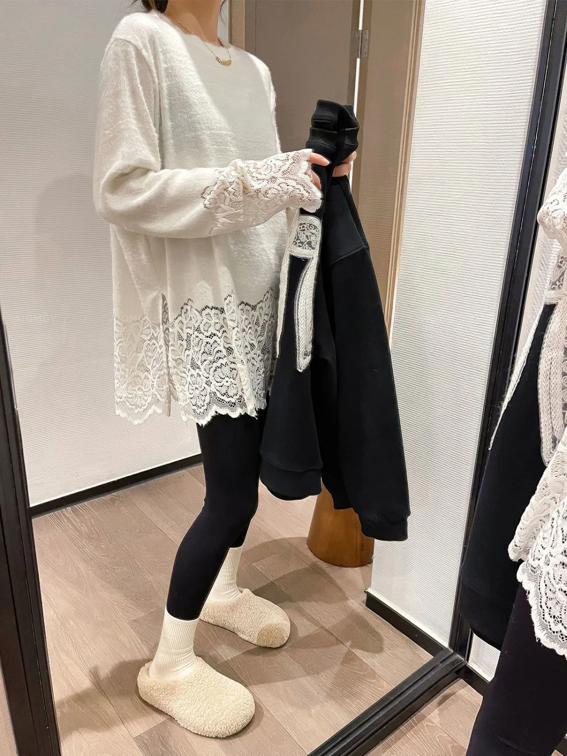 Casual Lace Women 's Sweater Elegant O-neck Patchwork Full Sleeve Pullovers Female 2026 New Spring Loose Woman
Casual Lace Women 's Sweater Elegant O-neck Patchwork Full Sleeve Pullovers Female 2026 New Spring Loose Woman
