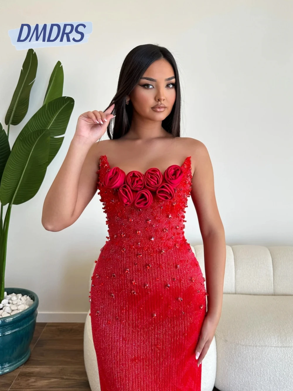 Red Celebrity Valentine’s Day Prom Gown Elegant Flowers Straight Evening Dress Customized Fashion Sleeveless Charming Wear
Red Celebrity Valentine’s Day Prom Gown Elegant Flowers Straight Evening Dress Customized Fashion Sleeveless Charming Wear