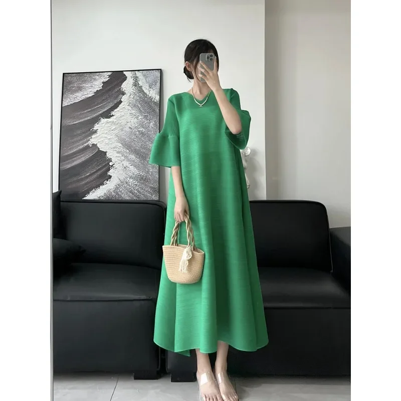 HANGXI Miyake весенне-летнее платье со свободными расклешенными рукавами, однотонное, 2024, новое оригинальное праздничное платье
HANGXI Miyake весенне-летнее платье со свободными расклешенными рукавами, однотонное, 2024, новое оригинальное праздничное платье