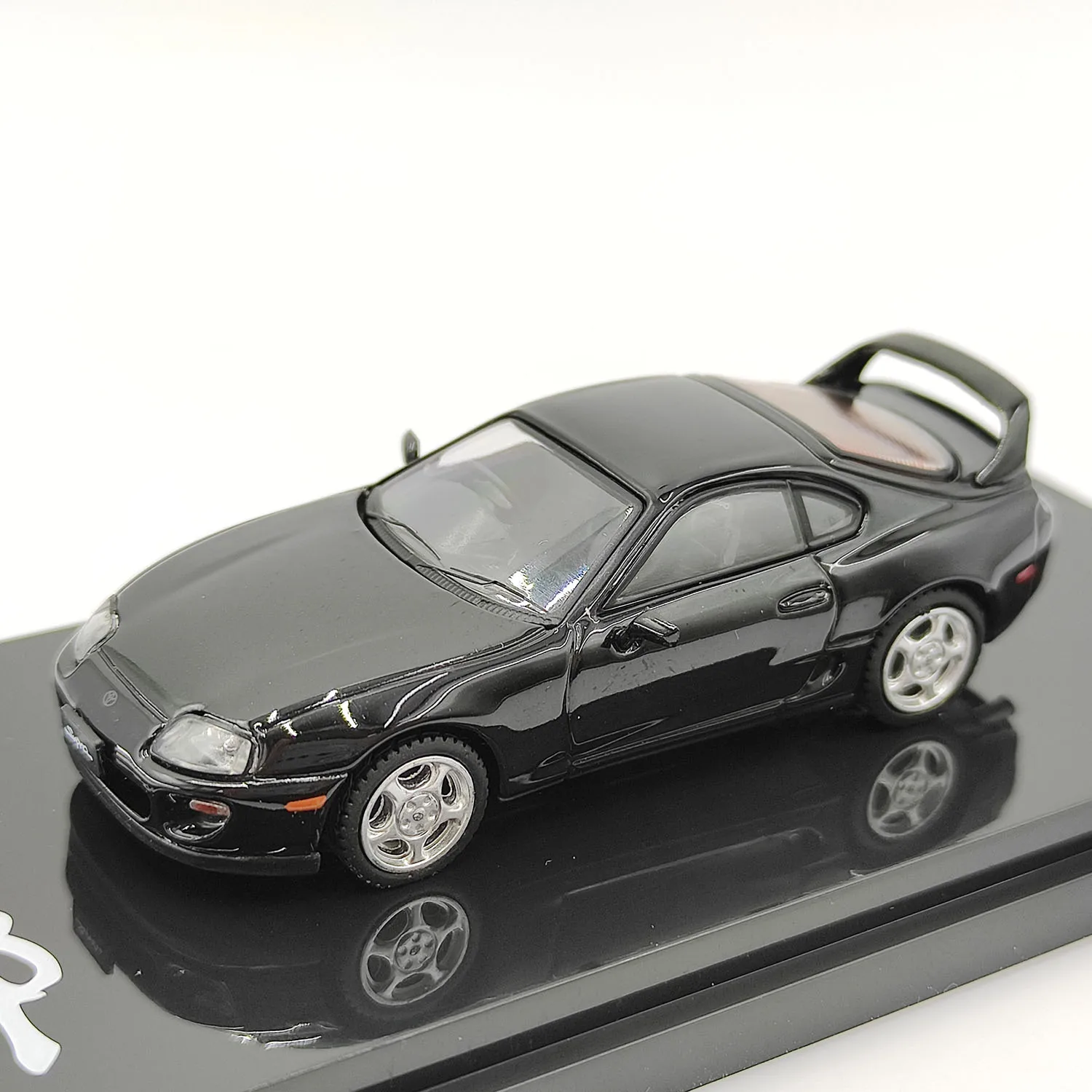 Литой под давлением хобби, Япония, масштаб 1:64, Supra Speedmaster, 4-е поколение, RZ Toyota A80 Bull King, спортивный автомобиль, модель автомобиля из сплава
Литой под давлением хобби, Япония, масштаб 1:64, Supra Speedmaster, 4-е поколение, RZ Toyota A80 Bull King, спортивный автомобиль, модель автомобиля из сплава