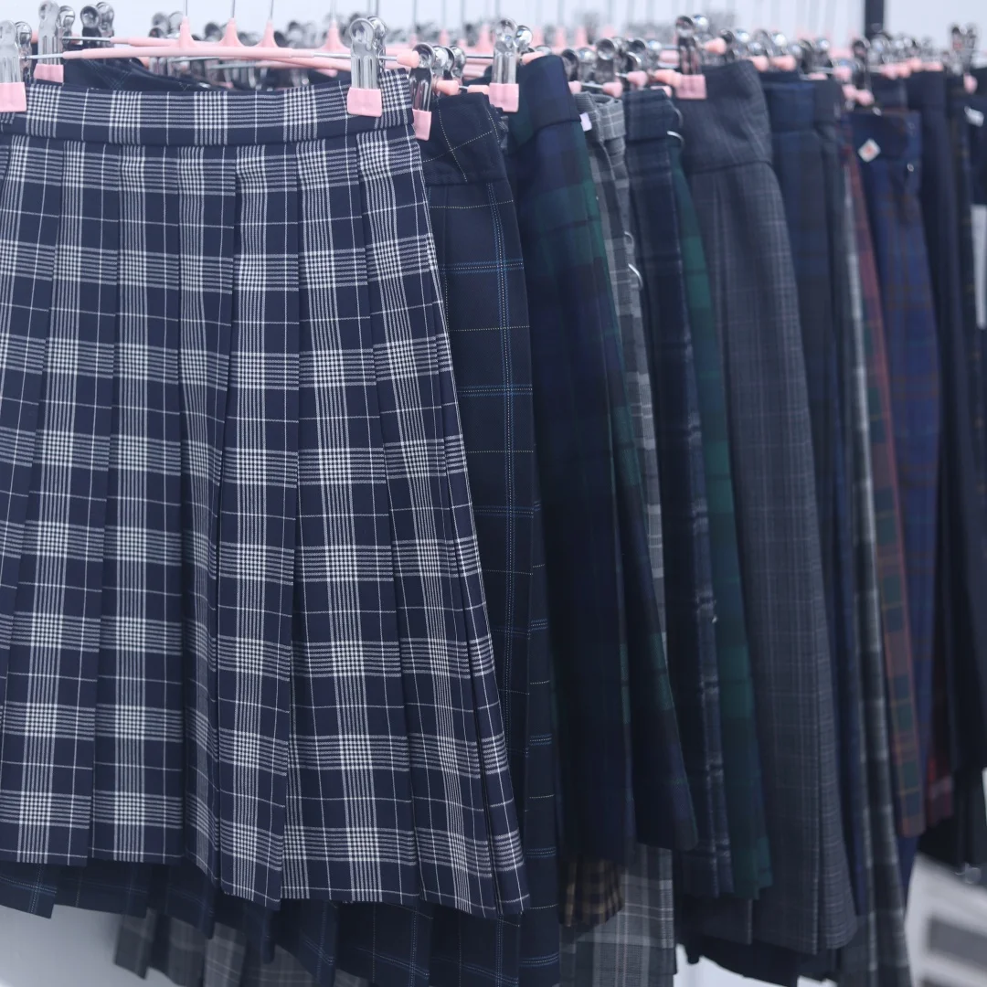 Japanese Style Plaid Skirt Student Uniform Box Pleat Skirt Soft Girl School Uniform Checkerboard Skirt G103
Japanese Style Plaid Skirt Student Uniform Box Pleat Skirt Soft Girl School Uniform Checkerboard Skirt G103