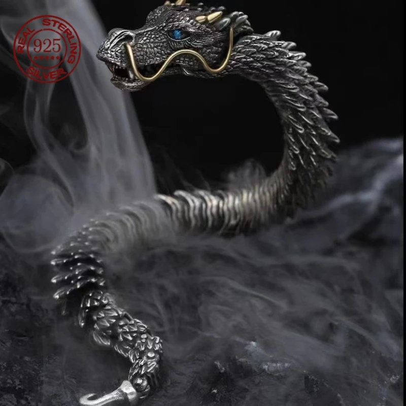 S925 Sterling Silver Three-Dimensional Bracelet For Men Retro And Powerful Dragon-Shaped Jewelry Exquisite Gift
S925 Sterling Silver Three-Dimensional Bracelet For Men Retro And Powerful Dragon-Shaped Jewelry Exquisite Gift
