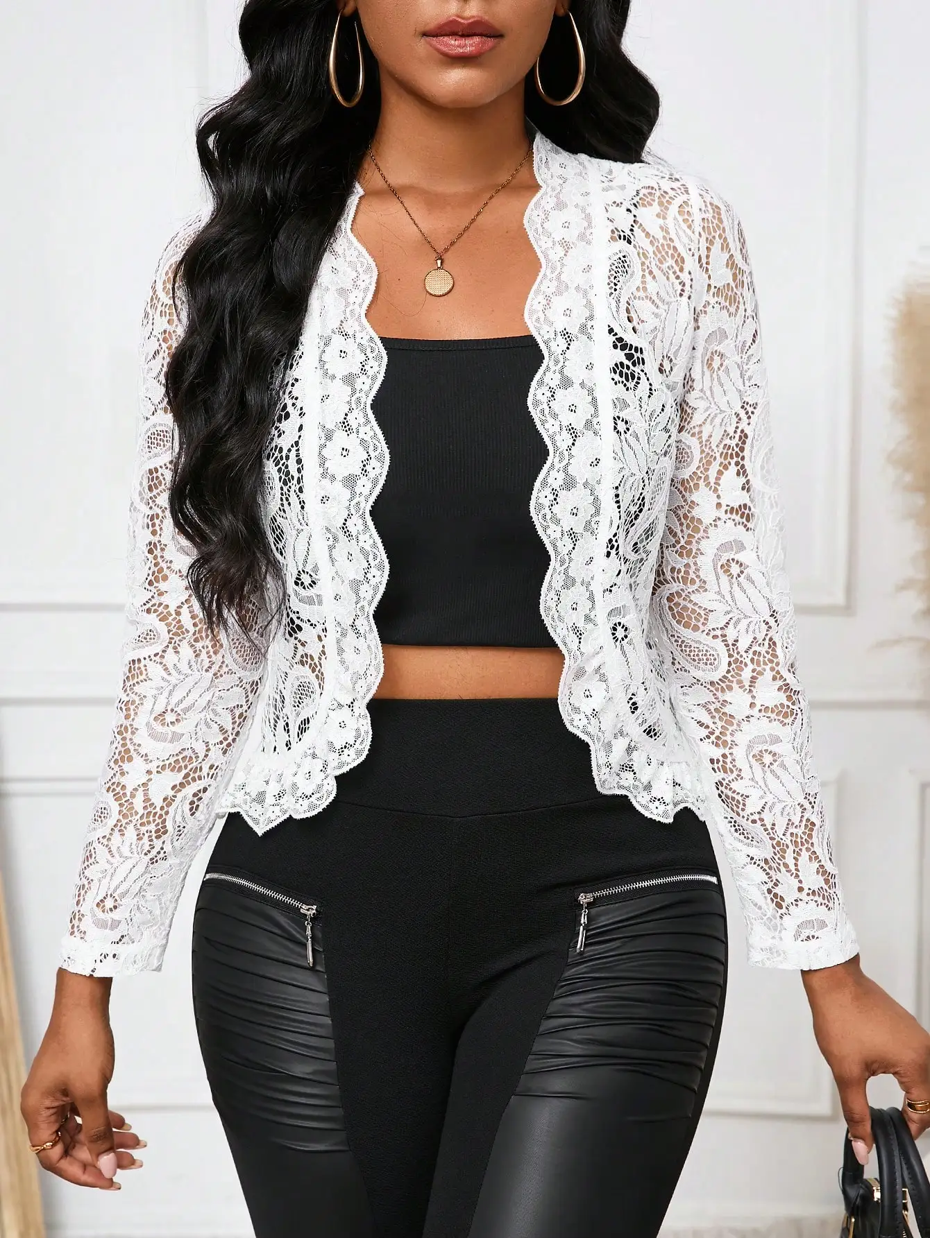 Женская белая куртка с кружевными оборками и открытой передней частью для повседневной носки и работы, осенний стиль
Женская белая куртка с кружевными оборками и открытой передней частью для повседневной носки и работы, осенний стиль