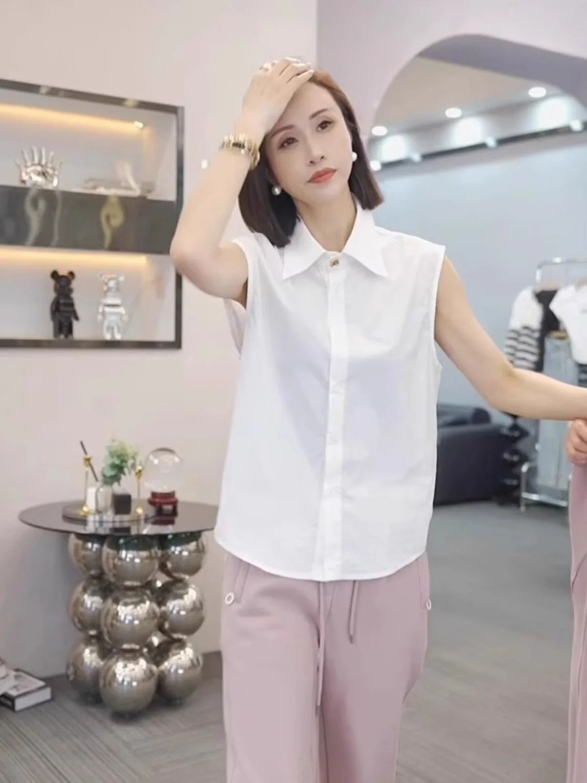 White Svel Base irt Women's Spring Unique irt Layering Inner Wear Vest Top oulder irt Korean Sle Straight Cut...
White Svel Base irt Women's Spring Unique irt Layering Inner Wear Vest Top oulder irt Korean Sle Straight Cut...