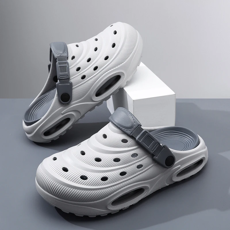 Men's New Summer Style Thick-Soled Non-Slip Breathable Beach Sandals and Slippers
Men's New Summer Style Thick-Soled Non-Slip Breathable Beach Sandals and Slippers