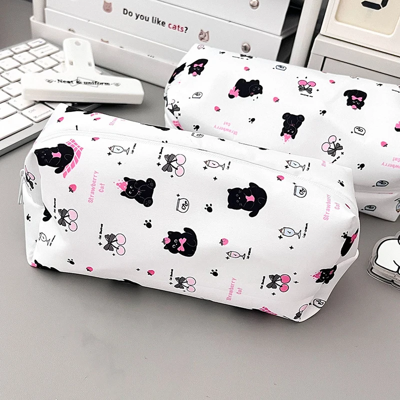 Cartoon Strawberry Cat Student Pencil Bag Student Stationery Coin Purse Bag High Capacity Cosmetic Bag Gifts
Cartoon Strawberry Cat Student Pencil Bag Student Stationery Coin Purse Bag High Capacity Cosmetic Bag Gifts