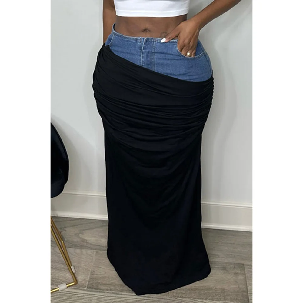 Plus Size Women's Skirts Four Seasons Black Casual Denim Stitching Pleated Comfortable and Fashionable Skirt
Plus Size Women's Skirts Four Seasons Black Casual Denim Stitching Pleated Comfortable and Fashionable Skirt
