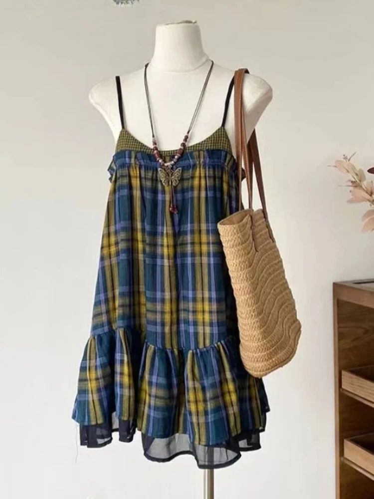 Elegant Vintage Casual Plaid Loose Women Vest Women Summer Hot Girl Off Shoulder Sleeveless Tops Fashion Retro Kawaii New Dress
Elegant Vintage Casual Plaid Loose Women Vest Women Summer Hot Girl Off Shoulder Sleeveless Tops Fashion Retro Kawaii New Dress