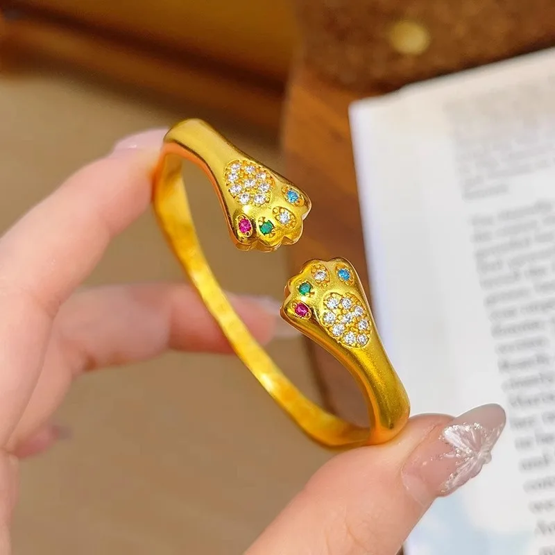 Женский браслет из 24-каратного золота (AU999) с квадратной однотонной кошачьей лапой, граненая квадратная манжета, филигранная рамка в виде лап с подушечками из розового кварца для свиданий
Женский браслет из 24-каратного золота (AU999) с квадратной однотонной кошачьей лапой, граненая квадратная манжета, филигранная рамка в виде лап с подушечками из розового кварца для свиданий