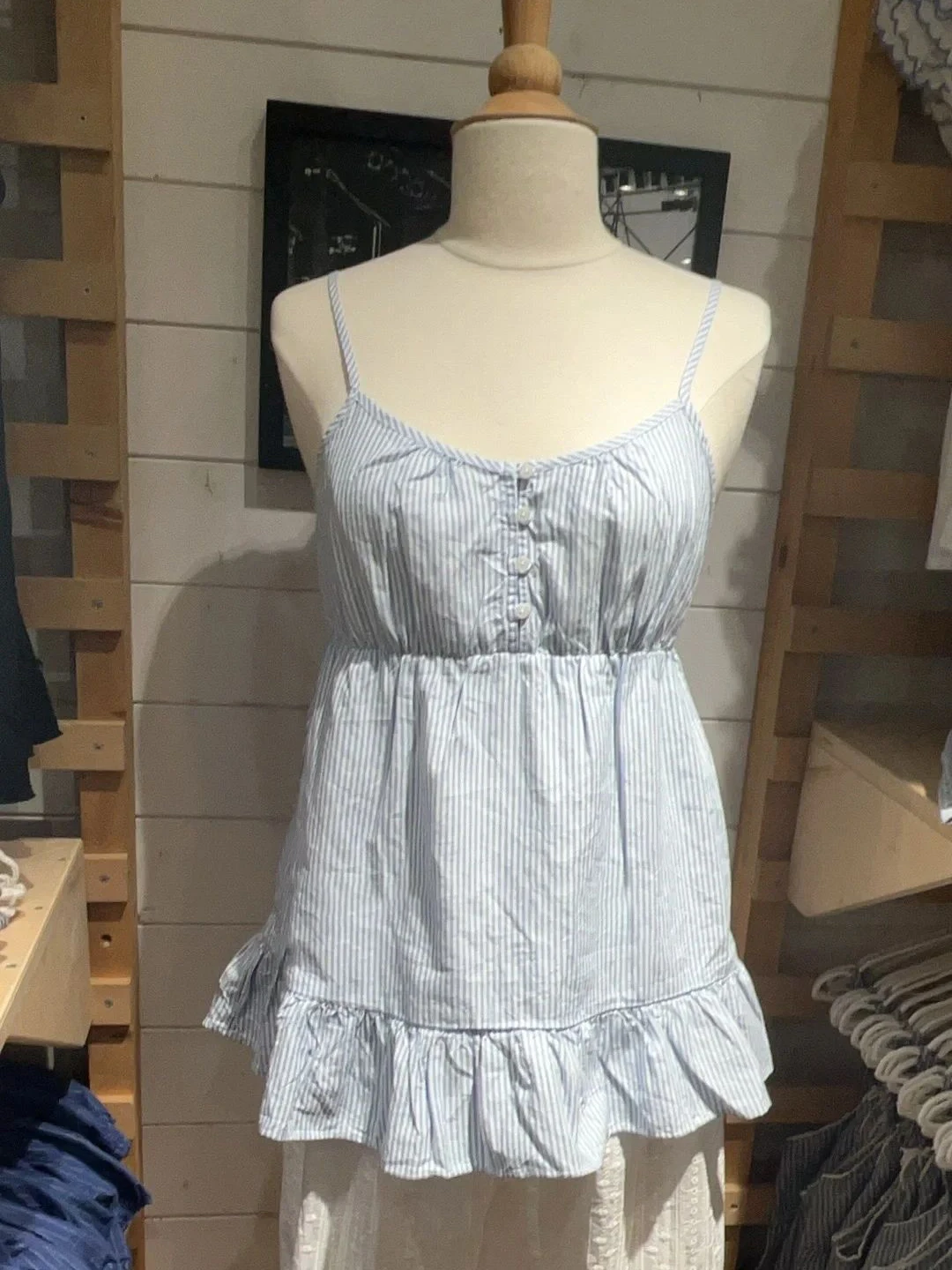 Blue Striped Long Camisole Woman Summer Four Buttons Cotton Tank Top Female Casual Sweet Preppy Style All-match Vest Y2k Tops
Blue Striped Long Camisole Woman Summer Four Buttons Cotton Tank Top Female Casual Sweet Preppy Style All-match Vest Y2k Tops