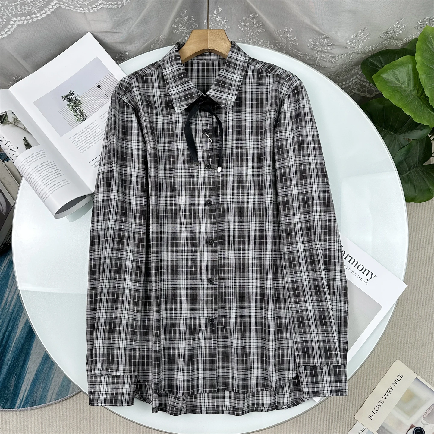 Женская рубашка в стиле ретро с длинным рукавом, свободного кроя, из ткани с цветным плетением, с отложным воротником, весенняя модная женская рубашка
Женская рубашка в стиле ретро с длинным рукавом, свободного кроя, из ткани с цветным плетением, с отложным воротником, весенняя модная женская рубашка