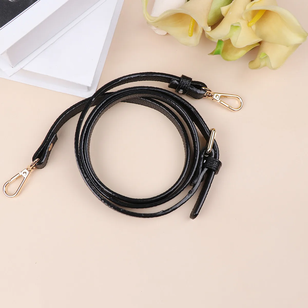 Universal Adjustable PU Shoulder Strap Replacement for Women Men Bag Crossbody Messenger Travel Gym Briefcase Comfortable Long
Universal Adjustable PU Shoulder Strap Replacement for Women Men Bag Crossbody Messenger Travel Gym Briefcase Comfortable Long