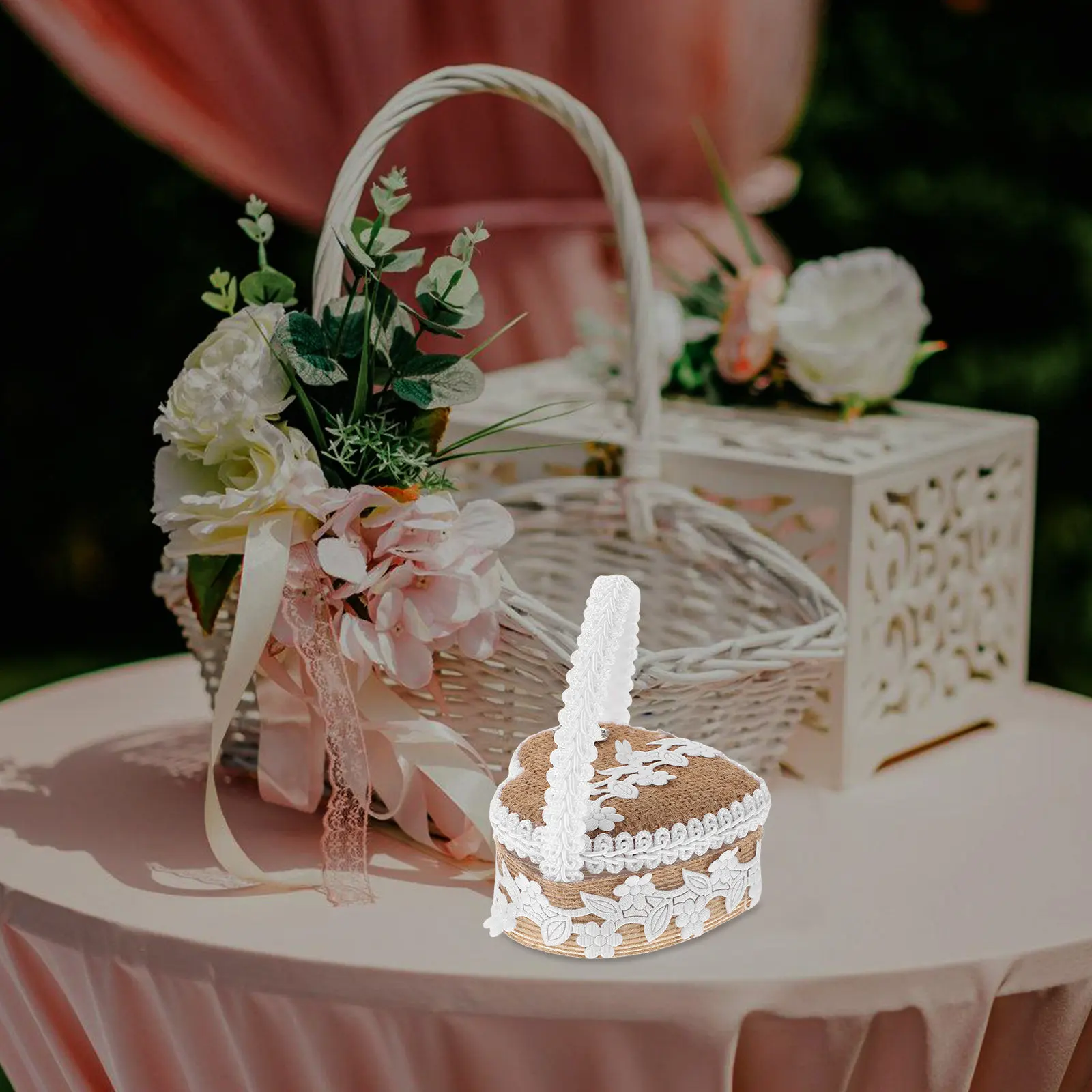 Vintage Wedding Ring Pillow Box Handcrafted Heart Shaped Holder for Engagement Ceremony Romantic Touch Flower Accessory
Vintage Wedding Ring Pillow Box Handcrafted Heart Shaped Holder for Engagement Ceremony Romantic Touch Flower Accessory