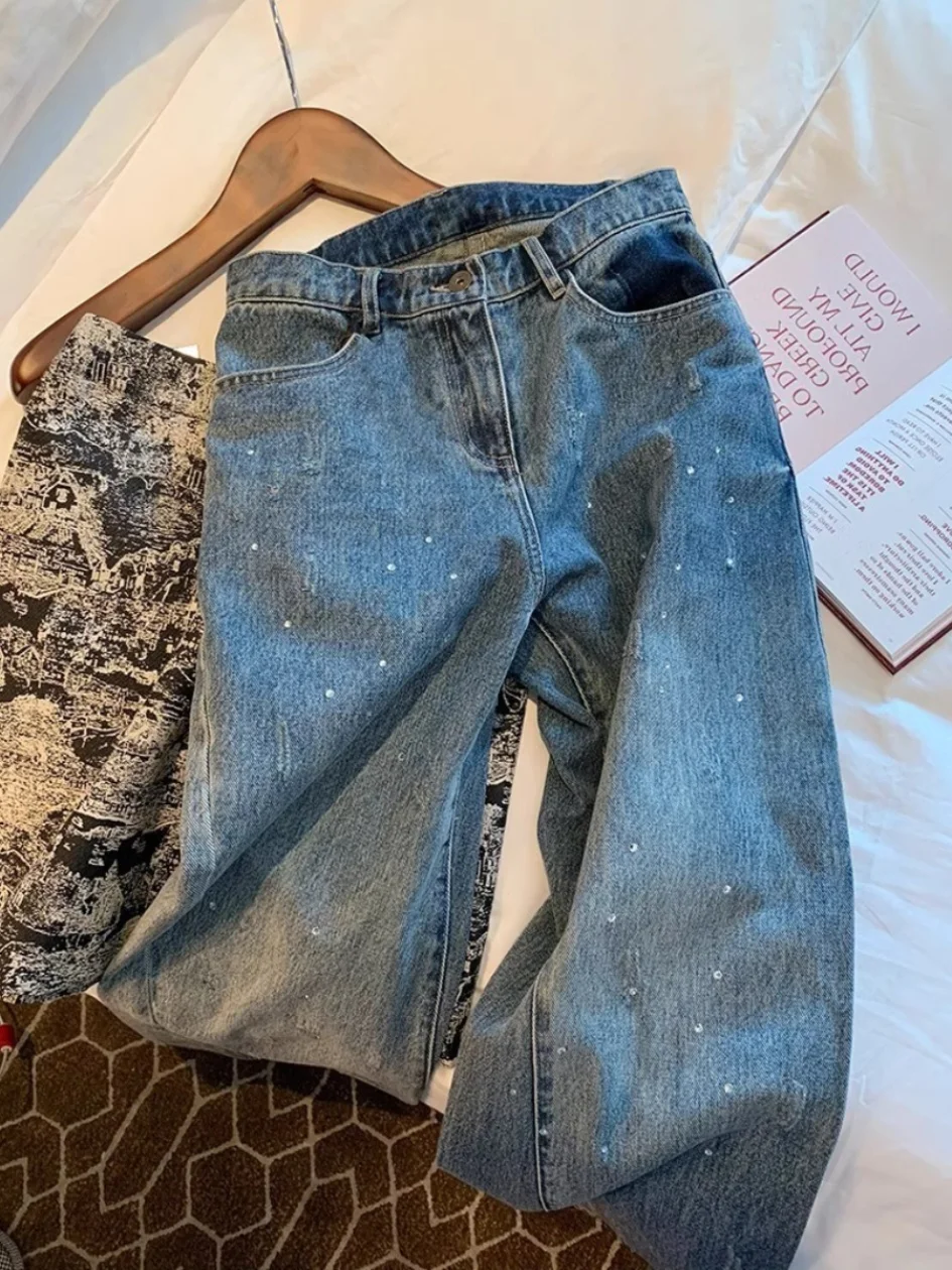 Широкие джинсы с высокой талией для мужчин и женщин, летние утягивающие драпированные повседневные брюки, евро, тяжелые повседневные брюки Du Design Sense со стразами
Широкие джинсы с высокой талией для мужчин и женщин, летние утягивающие драпированные повседневные брюки, евро, тяжелые повседневные брюки Du Design Sense со стразами