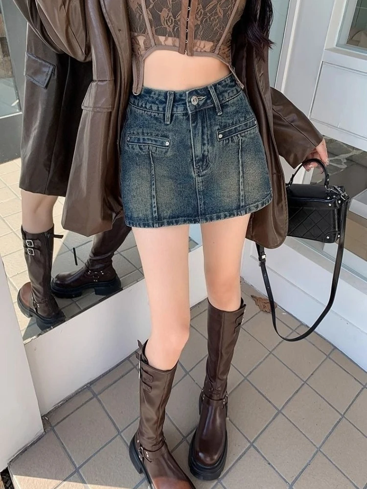 Women's Denim Skort Hot Girl Slimming A Line High Waist American Vintage 2026 New Summer Stylish Design
Women's Denim Skort Hot Girl Slimming A Line High Waist American Vintage 2026 New Summer Stylish Design