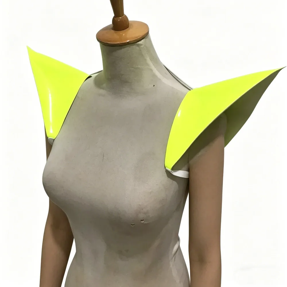 Patent Leather Shoulder Pads Armor Gold Silver Flying Shoulders Stage Performance Accessories Women Cosplay Show Dance Costume
Patent Leather Shoulder Pads Armor Gold Silver Flying Shoulders Stage Performance Accessories Women Cosplay Show Dance Costume