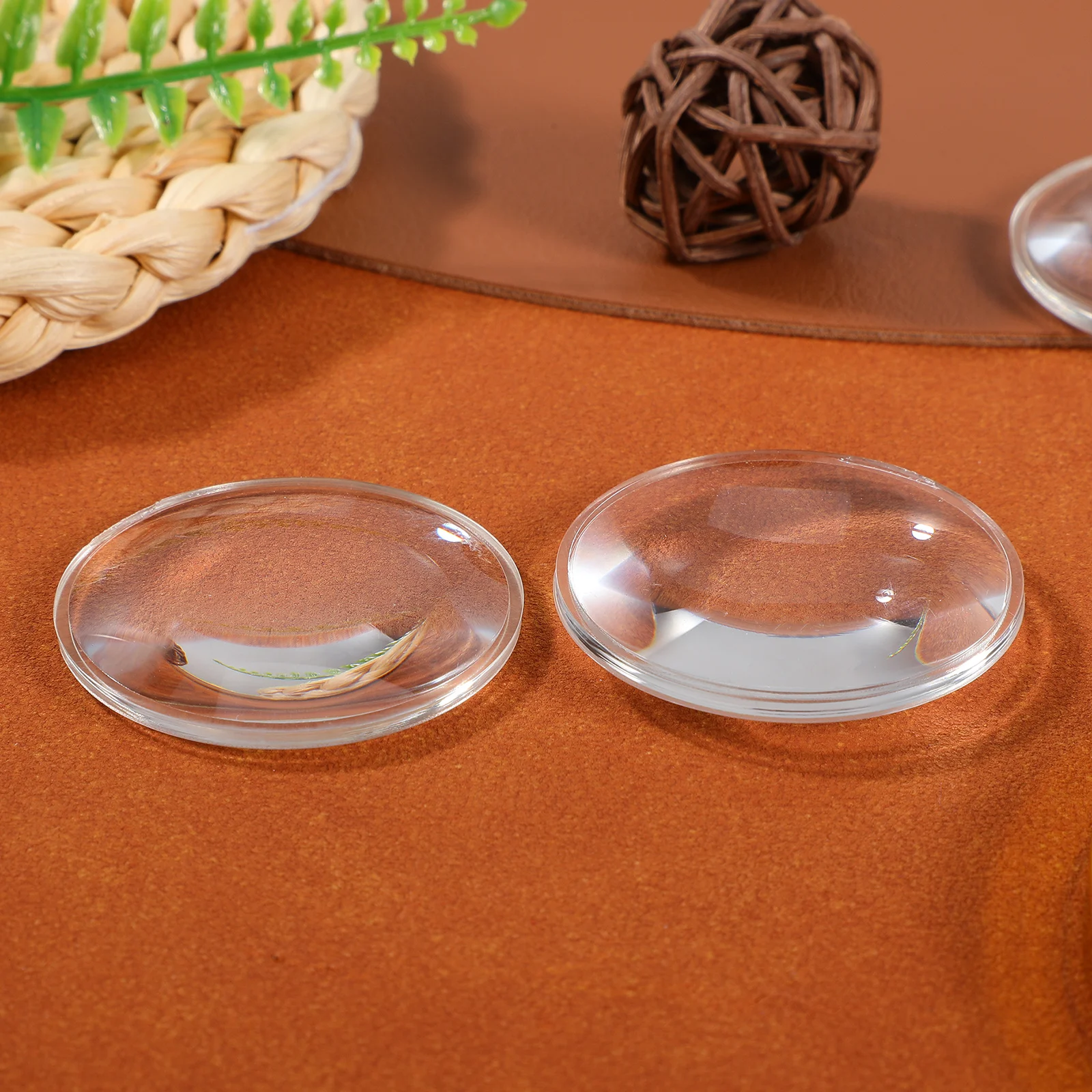 20Pcs Magnifying Glass Lens Set Premium Double Convex Portable for Reading Newspapers Books Maps Jewelry Inspection Science
20Pcs Magnifying Glass Lens Set Premium Double Convex Portable for Reading Newspapers Books Maps Jewelry Inspection Science