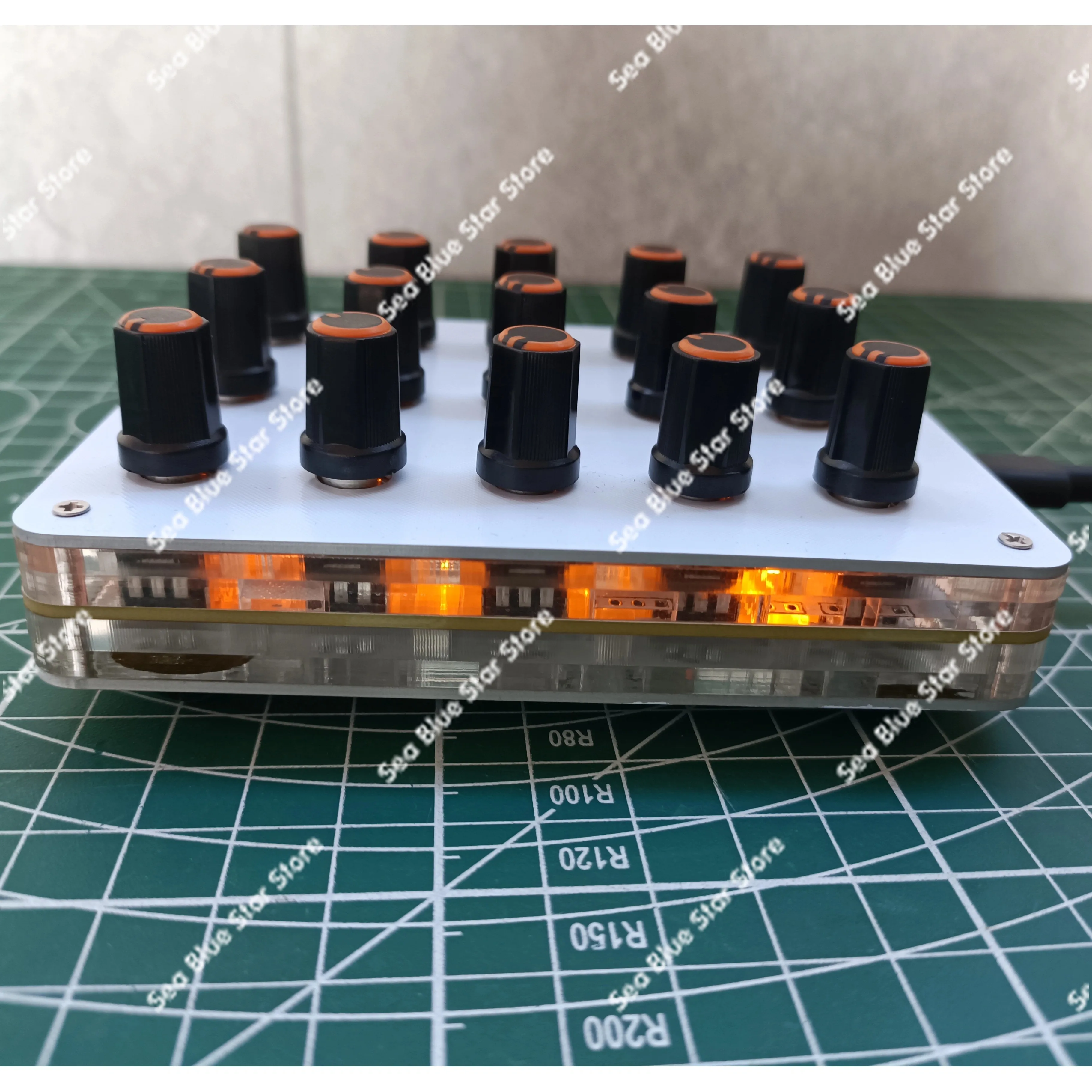 15 Knob Knobs Custom CC Info Volume USB-C Interface Music Host Software MIDI Controller
15 Knob Knobs Custom CC Info Volume USB-C Interface Music Host Software MIDI Controller