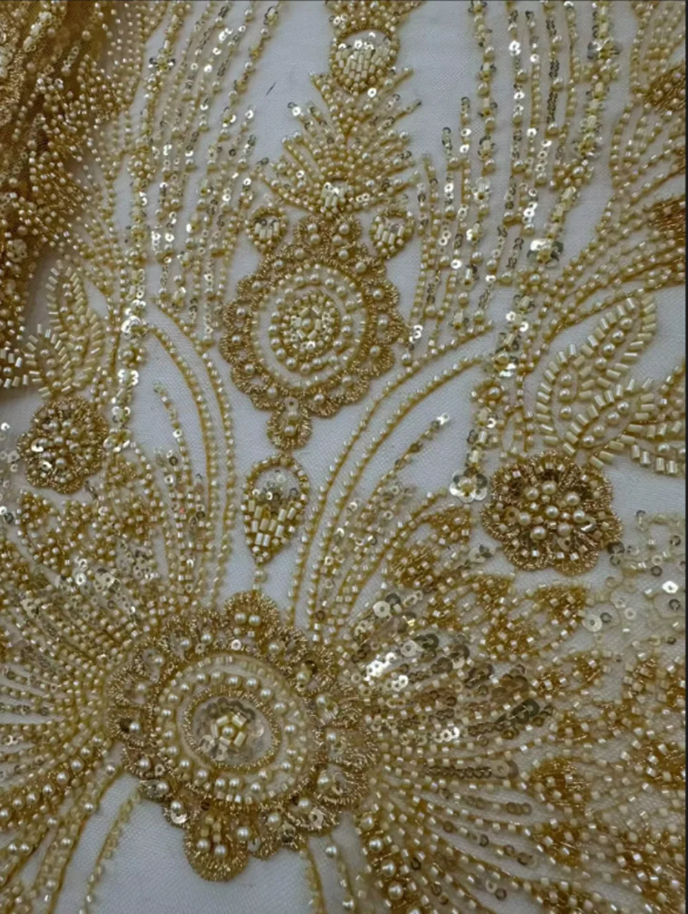 2026 Elegant Sequins Delicate Embroidered Soft Mesh Lace Fabric Elegant Beads for Wedding Evening Dress Latest Quality
2026 Elegant Sequins Delicate Embroidered Soft Mesh Lace Fabric Elegant Beads for Wedding Evening Dress Latest Quality