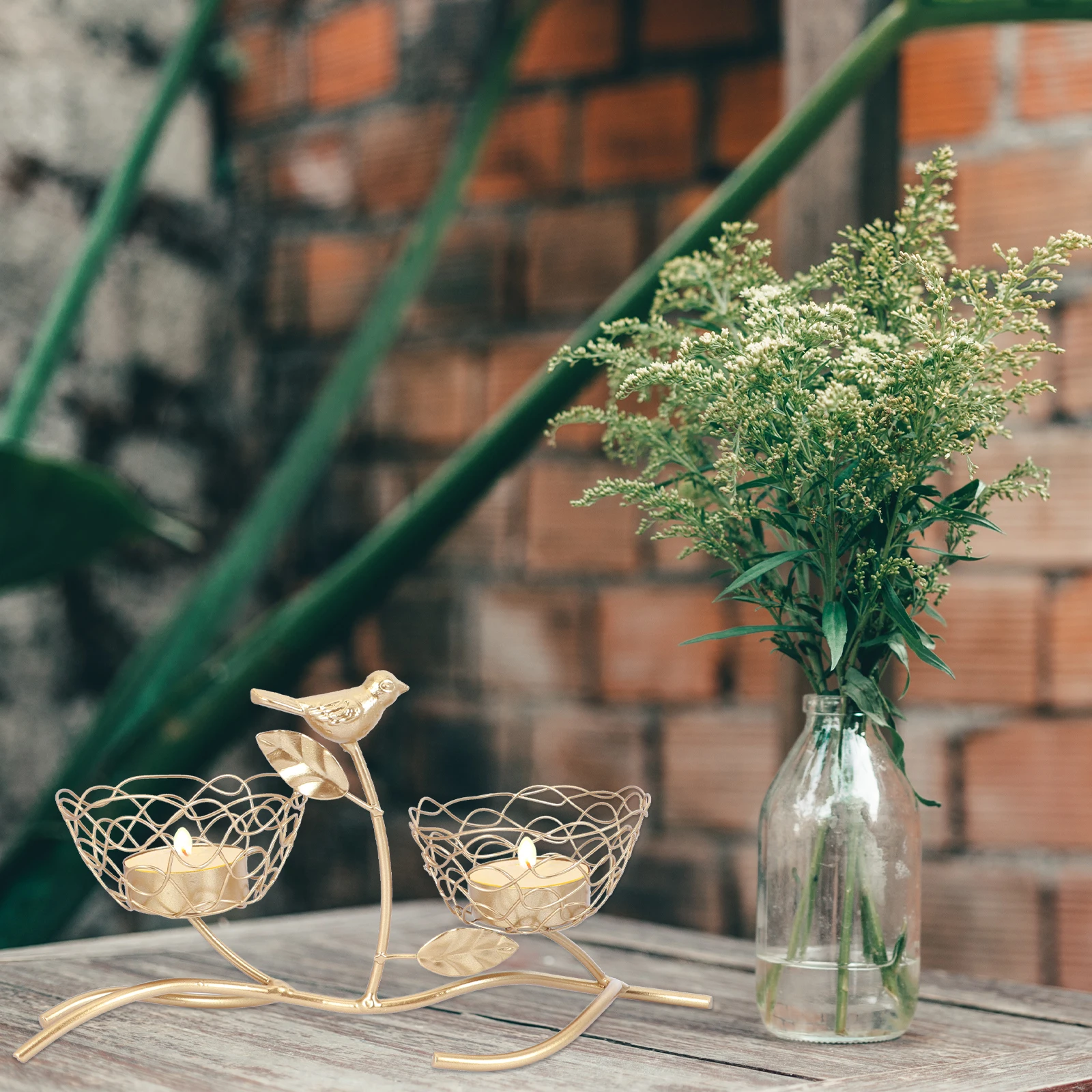 1Pc High-Gloss Iron Bird Candlestick European Style Decorative Tabletop Candle Stand
1Pc High-Gloss Iron Bird Candlestick European Style Decorative Tabletop Candle Stand