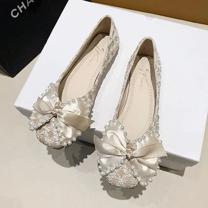 Comfortable Women's Soft Flat Slip-On Shoes with Pearl and Bow Beaded Design Square Toe Low Cut 2026 New Style
Comfortable Women's Soft Flat Slip-On Shoes with Pearl and Bow Beaded Design Square Toe Low Cut 2026 New Style