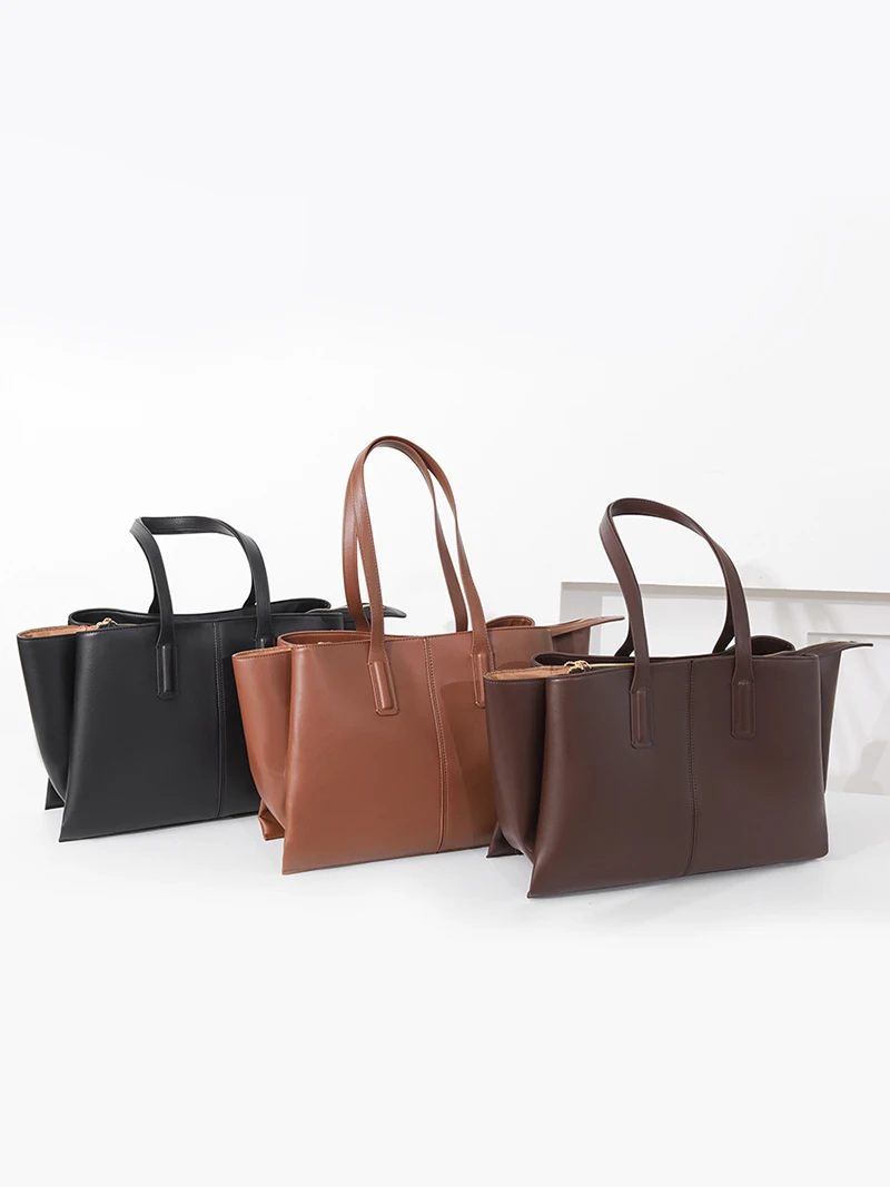 Fashionable and Versatile Single Shoulder Bag New Korean Version Large Capacity Simple Commuting Bag Vintage Women's Tote Bag
Fashionable and Versatile Single Shoulder Bag New Korean Version Large Capacity Simple Commuting Bag Vintage Women's Tote Bag