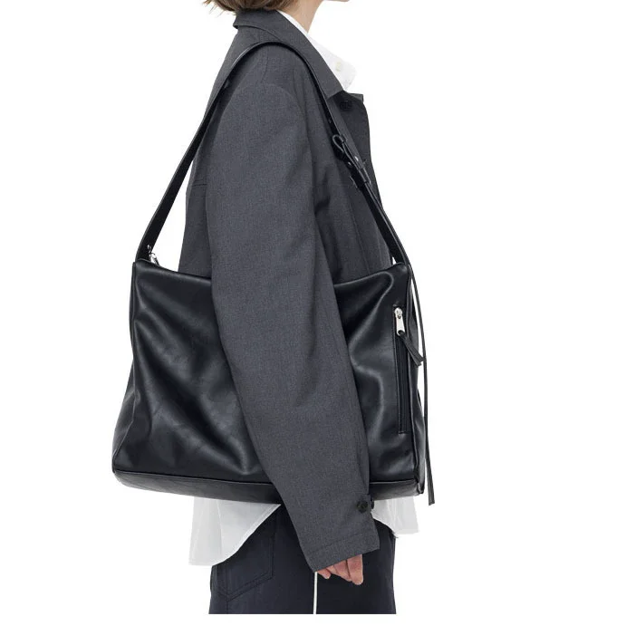 Корейская сумка через плечо, простой дизайн, унисекс, мягкая кожаная поясная сумка, большая вместительная сумка на ремне, одна сумка для ноутбука, роскошный дизайн 
Корейская сумка через плечо, простой дизайн, унисекс, мягкая кожаная поясная сумка, большая вместительная сумка на ремне, одна сумка для ноутбука, роскошный дизайн