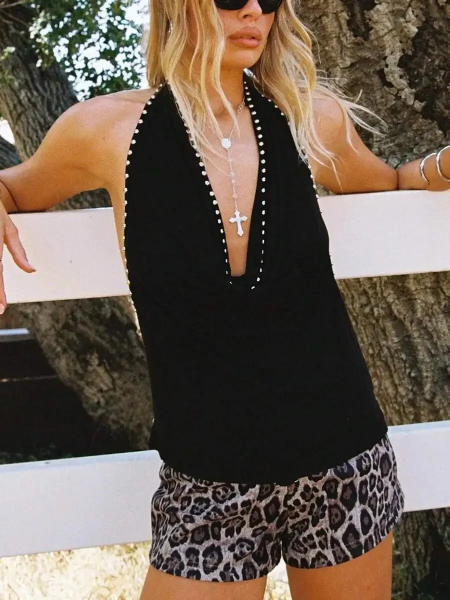 Women Studded Halter Tank Top Cowl Neck Draped Front Backless Sleeveless Crop Top Summer
Women Studded Halter Tank Top Cowl Neck Draped Front Backless Sleeveless Crop Top Summer