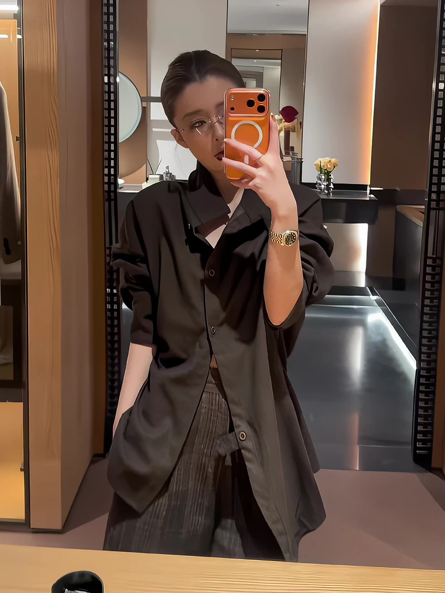 Casual Style Women's Shirt Single Button Asymmetrical Stand Collar Loose Fit Versatile Top Early Spring New Arrival
Casual Style Women's Shirt Single Button Asymmetrical Stand Collar Loose Fit Versatile Top Early Spring New Arrival